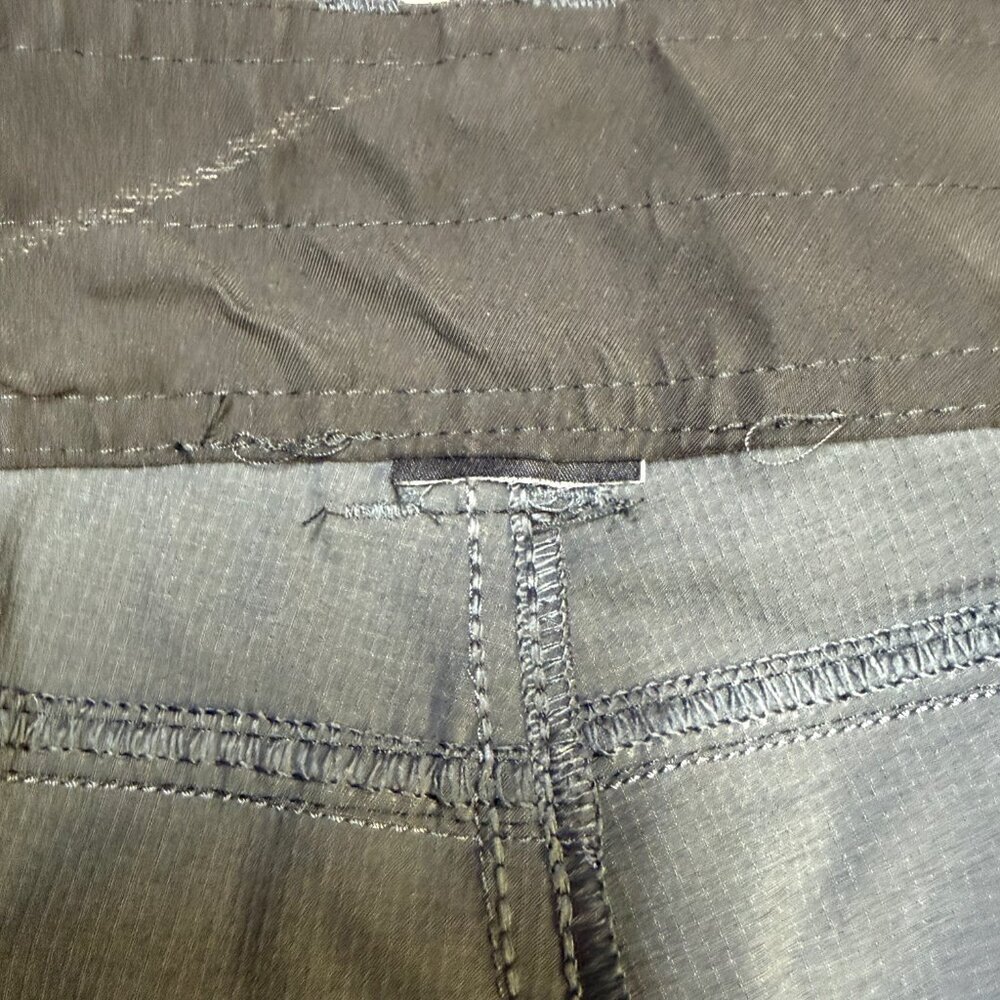 KÜHL Men’s Silencr Pants 44x31 Gray Performance Hiking EUC - Picture 5 of 11